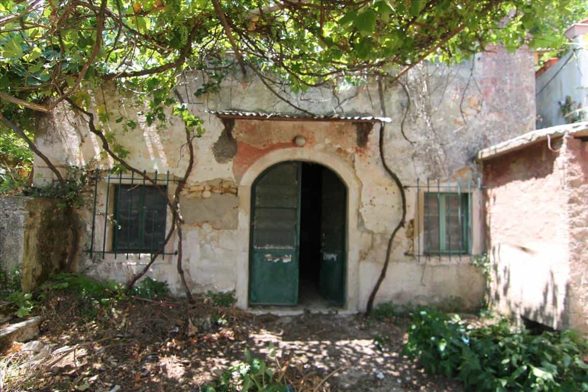 Haus im Doukades, Ionia Nisia 10803823