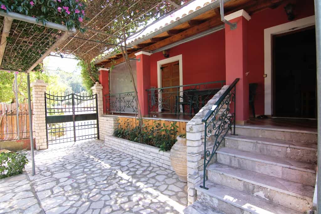 Huis in Acharavi, Ionië Nisia 10803871