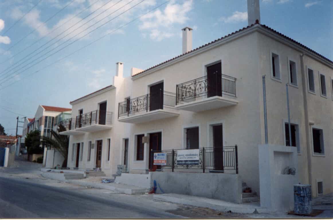 Condominium in Aigina, Attiki 10803894
