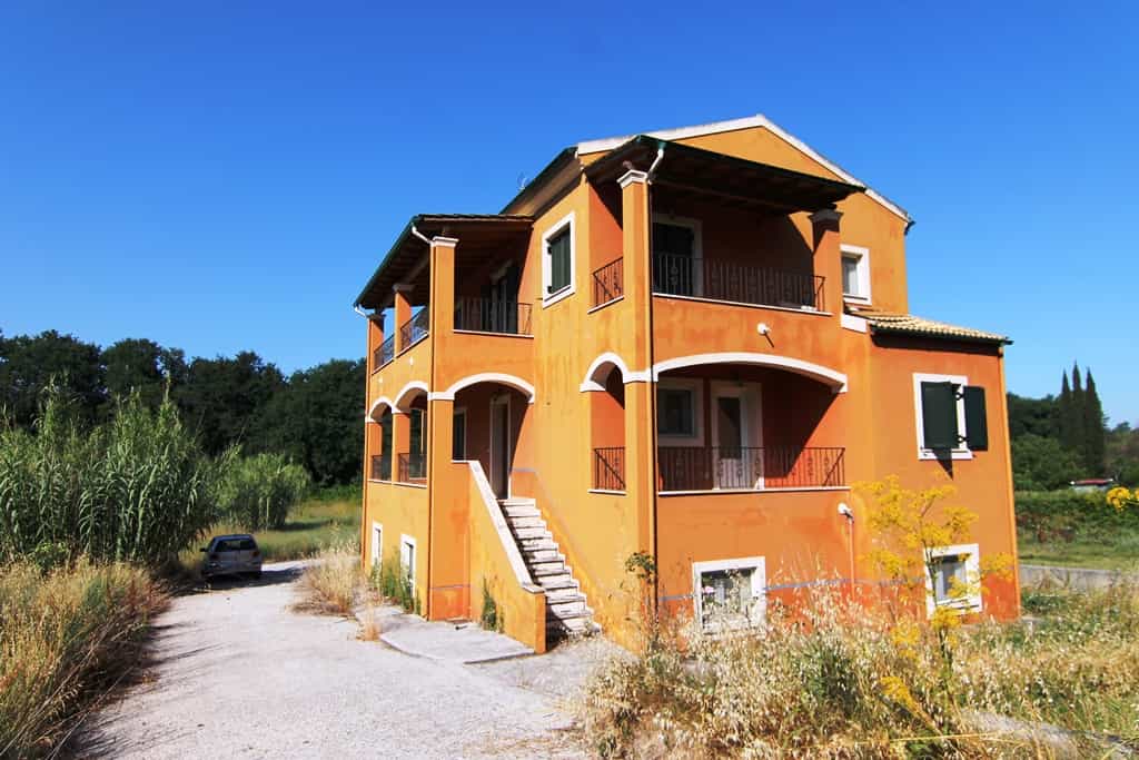 House in Kompitsi, Ionia Nisia 10804104