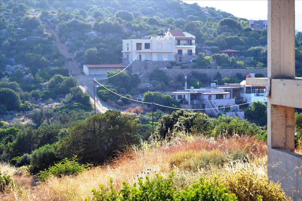 Tanah di Agios Nikolaos, Kriti 10804158
