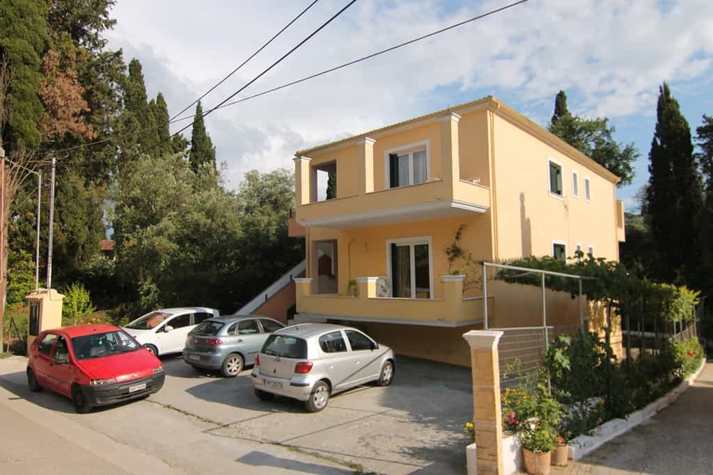 House in Kato Korakiana, Ionia Nisia 10804229
