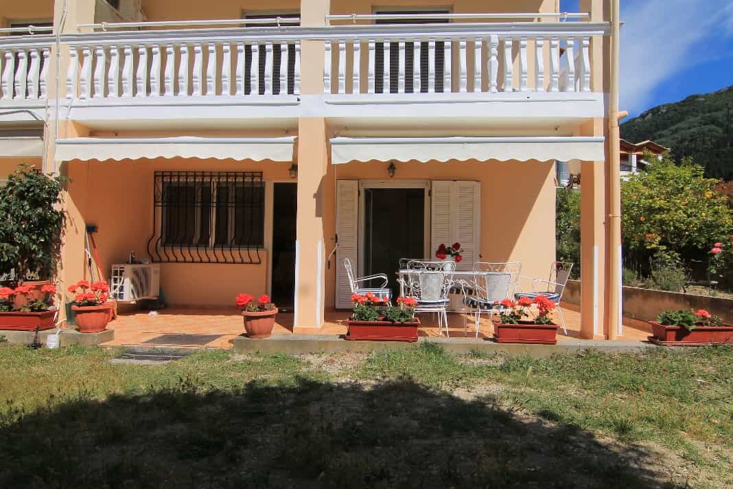 Condominium in Agios Gordios,  10804426