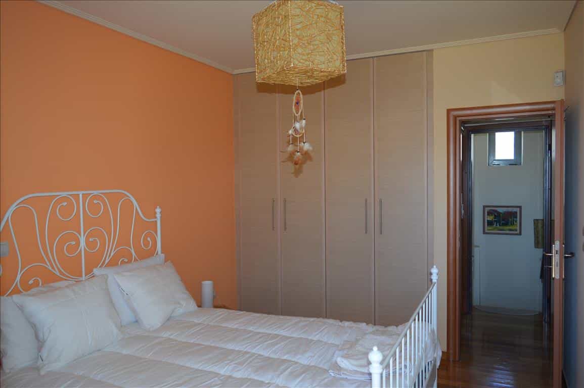 House in Porto Rafti,  10804528
