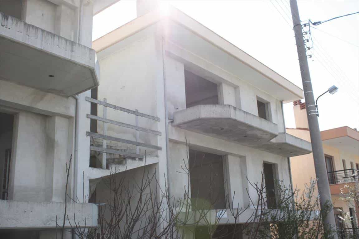Condominio en Ano Scholari, Kentriki Macedonia 10804563
