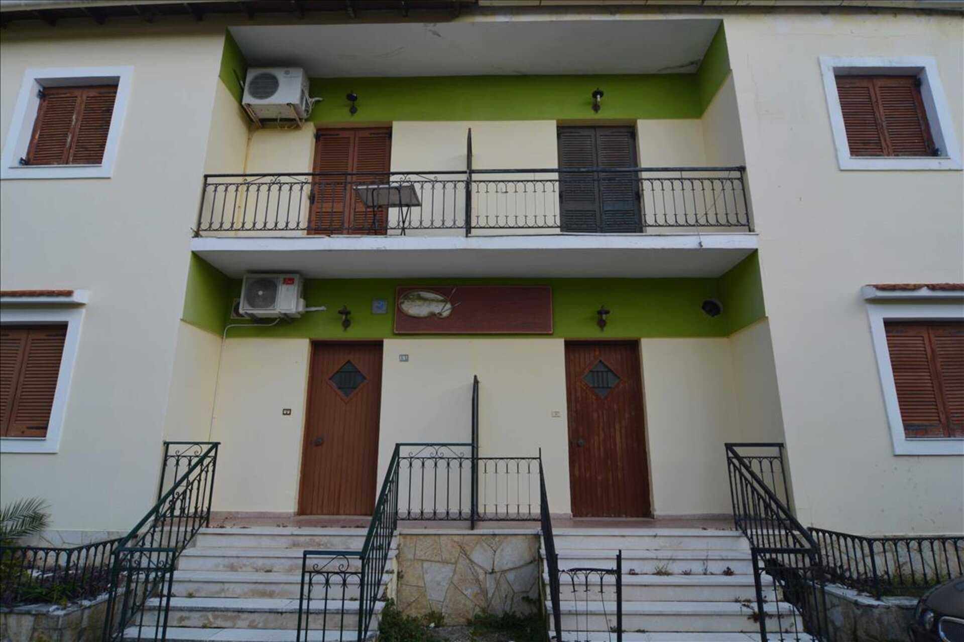 公寓 在 Ypsos, Ionia Nisia 10804688