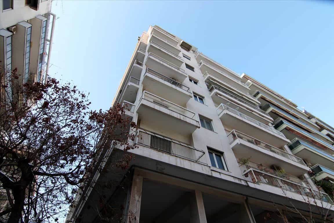 Condominio en Thessaloniki,  10804838