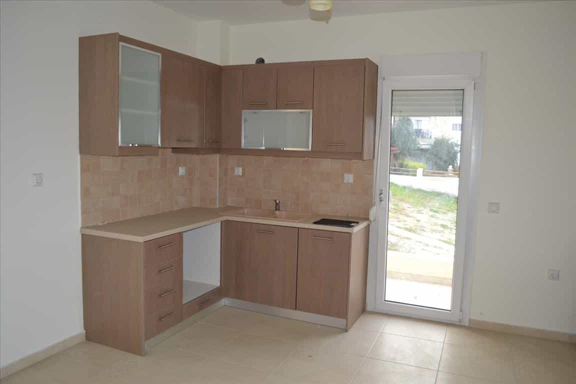 Condominium in Neos Marmaras, Kentriki Makedonia 10804889
