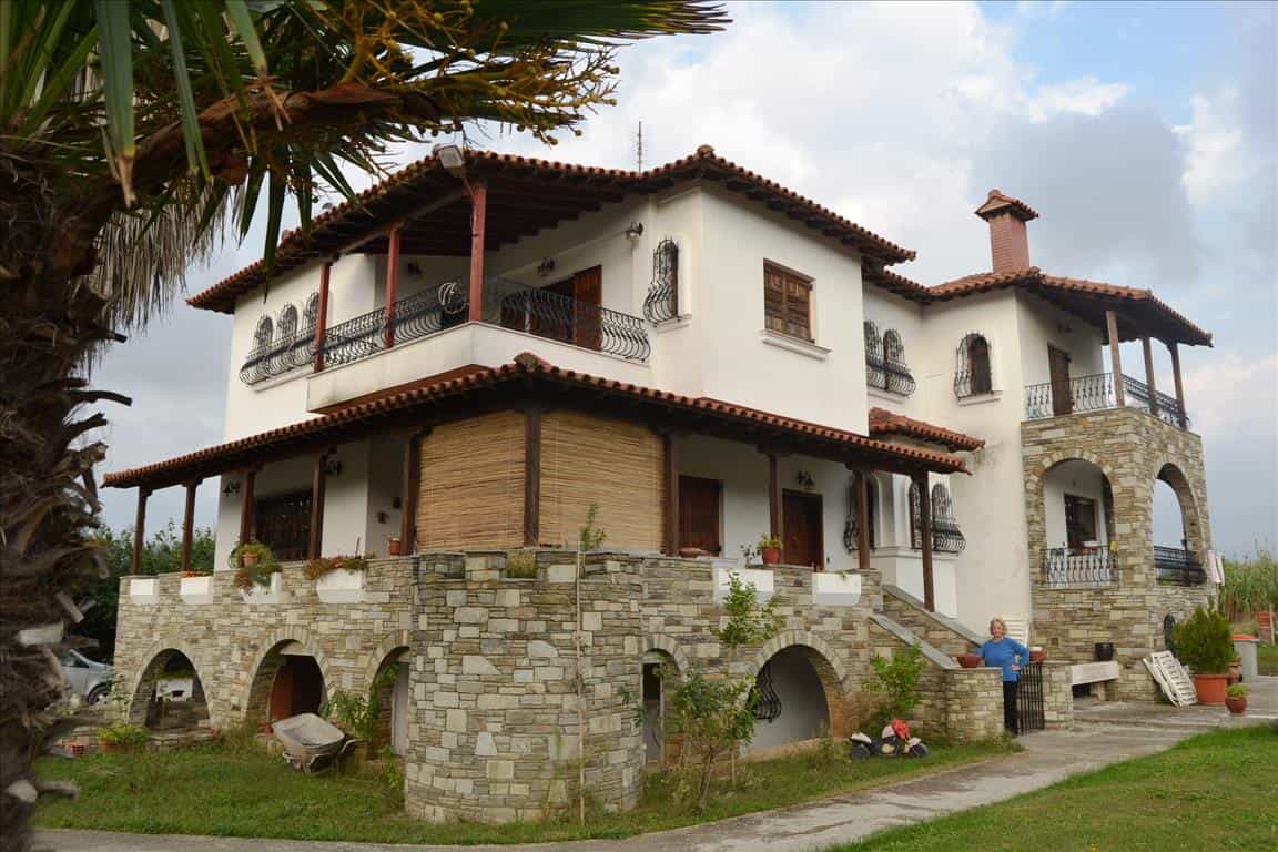 House in Tagarades, Kentriki Makedonia 10805273