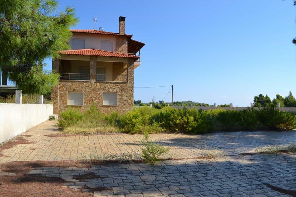 House in Kassandreia, Kentriki Makedonia 10805361