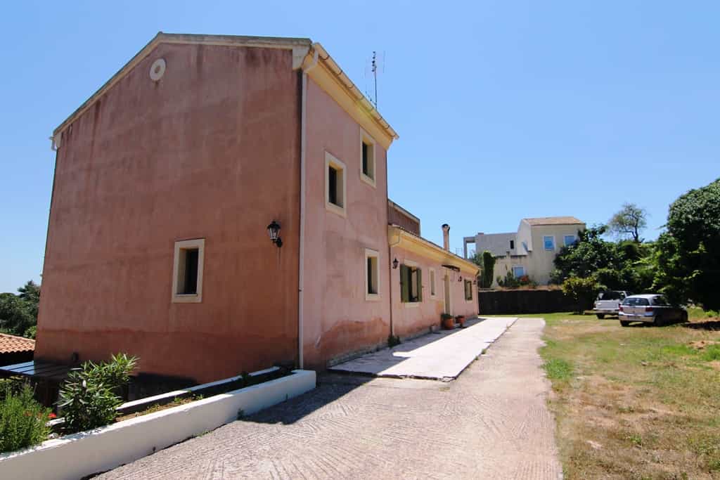 House in Kato Korakiana, Ionia Nisia 10805387