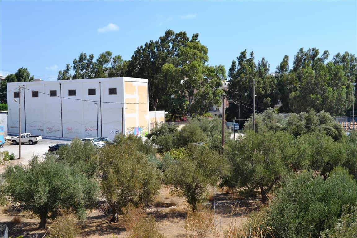 Tanah di Agios Nikolaos, Kriti 10805454