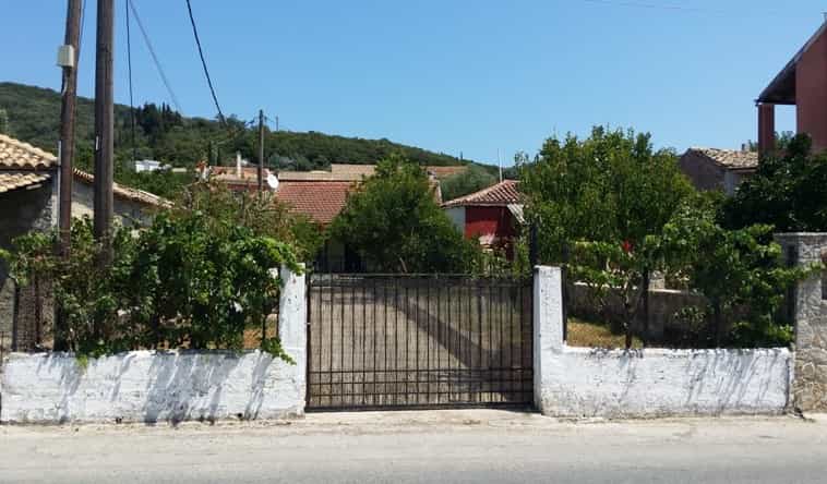 بيت في ستافروس, ايونيا نيسيا 10805522