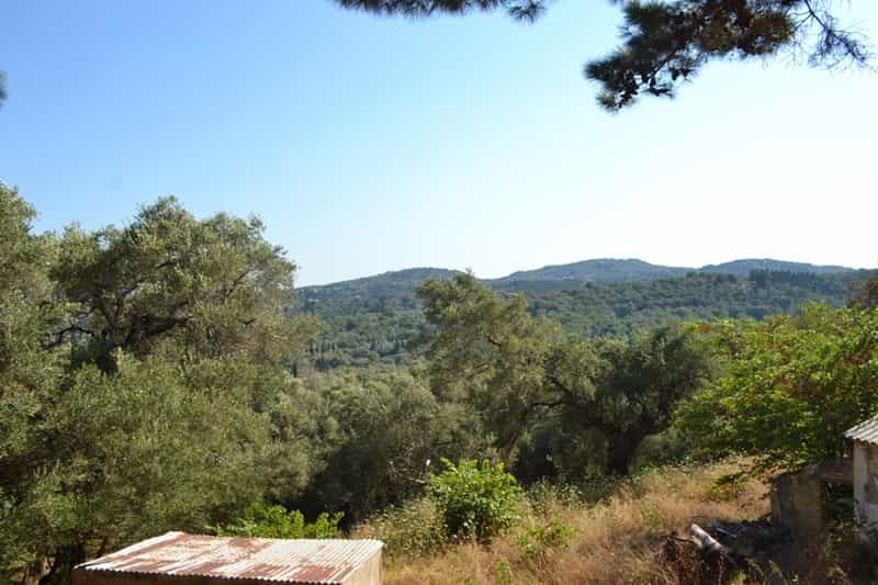 Tanah dalam Agios Markos, Ionia Nisia 10805609