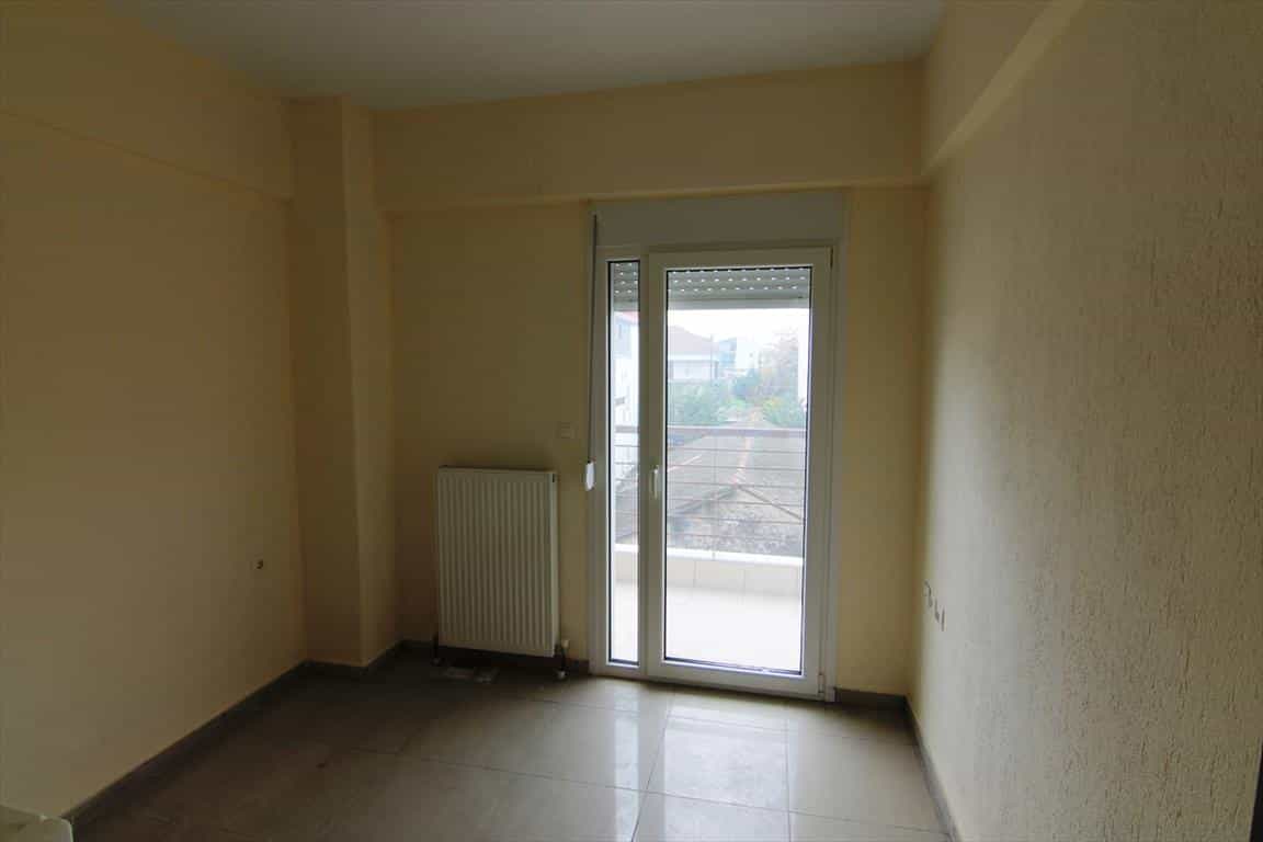 Condominium in Diavata, Kentriki Makedonia 10806967
