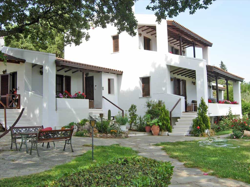 House in Kapandriti, Attiki 10806978