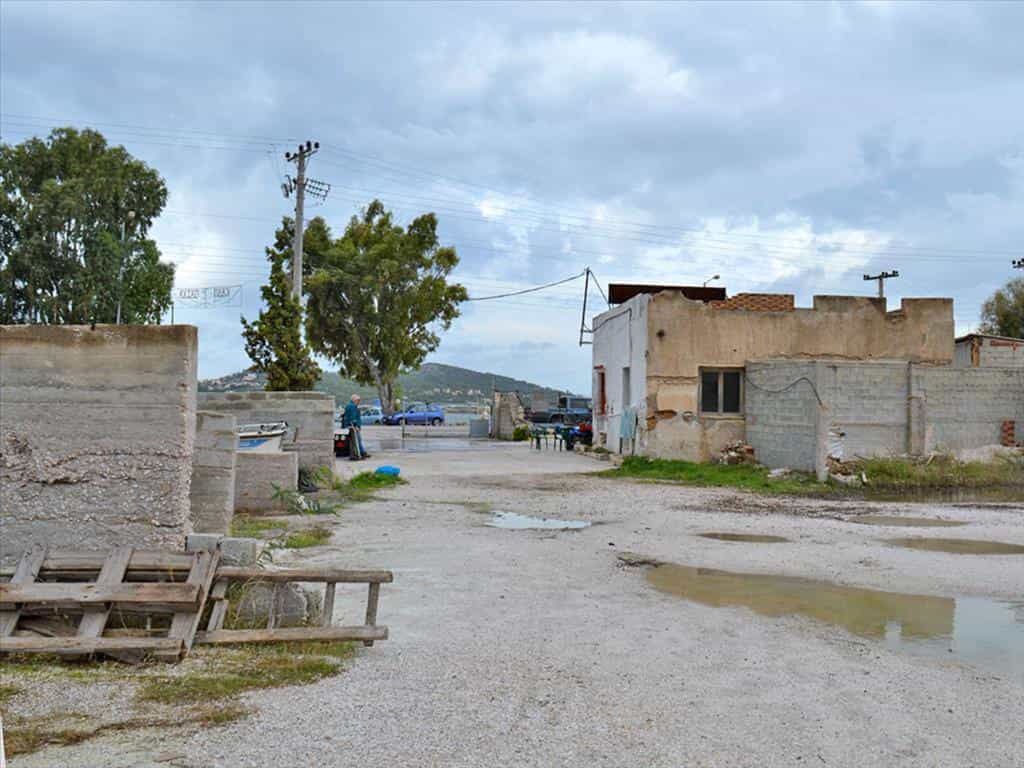 Land in Feriza, Attiki 10807073