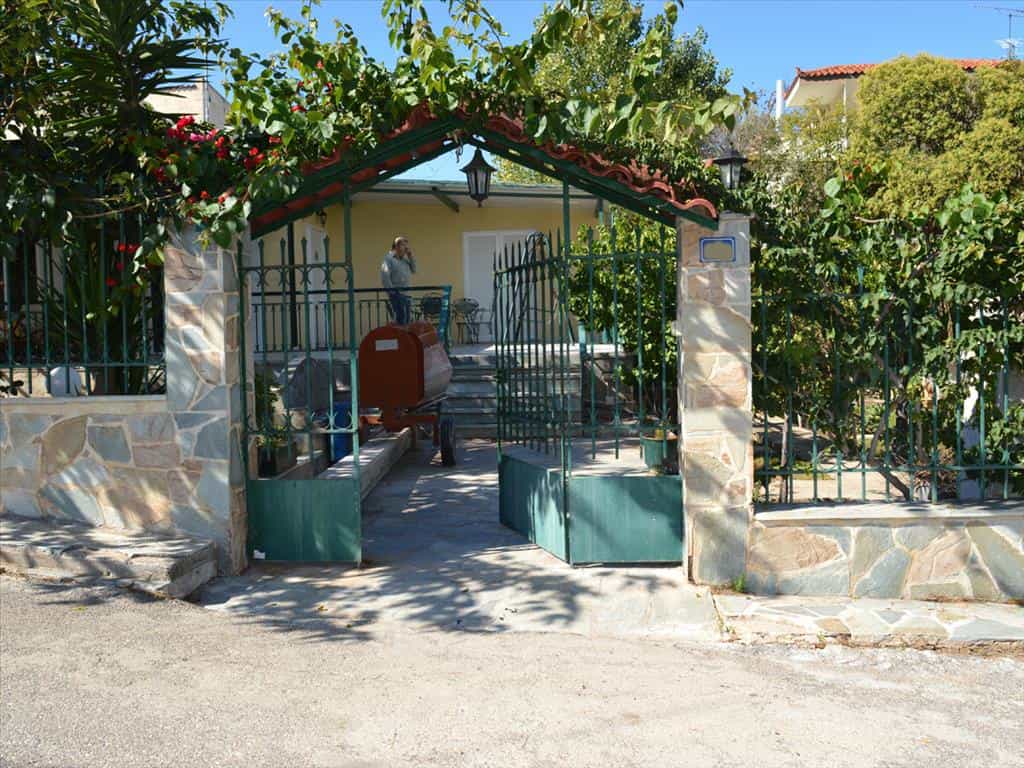 Dom w Agios Atanazy, Attyka 10807140