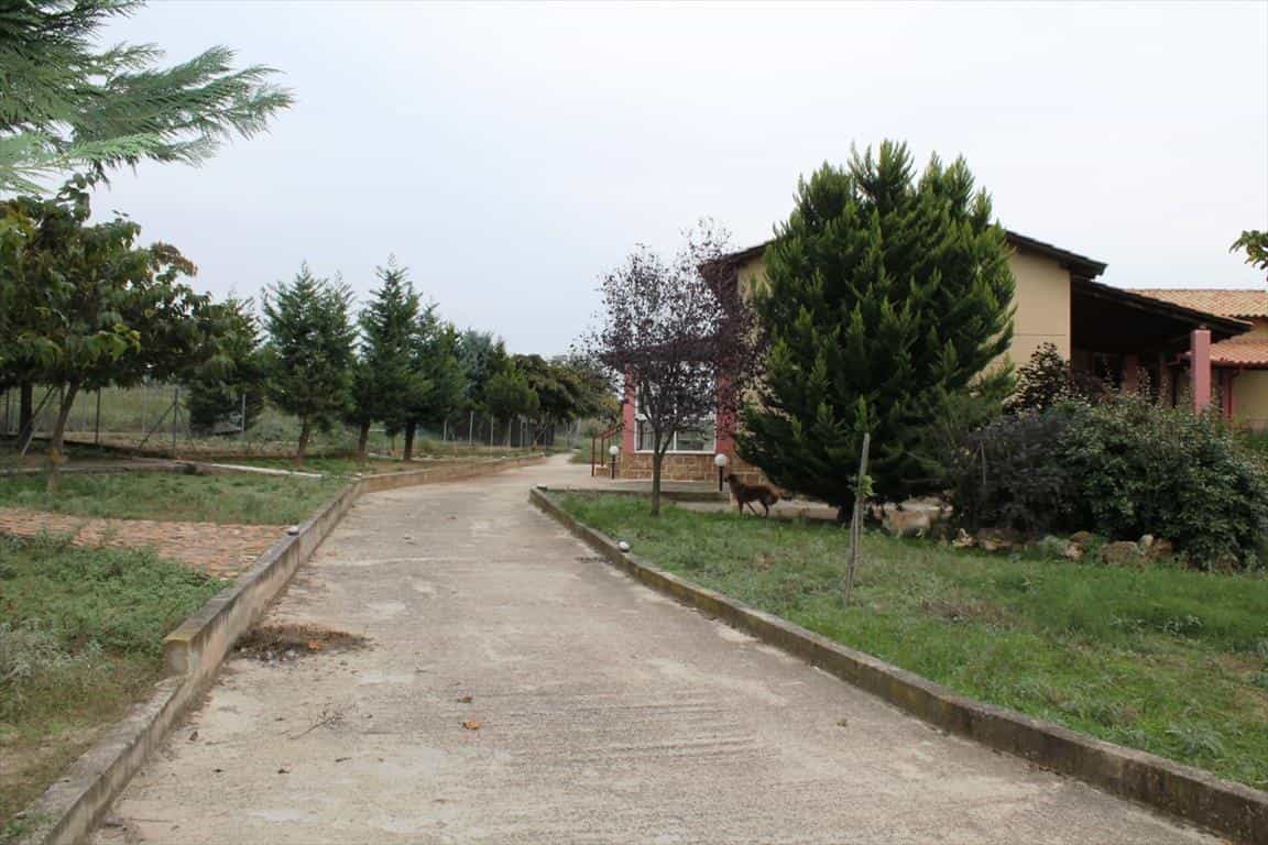 بيت في تريلوفو, كينتريكي مقدونيا 10807198