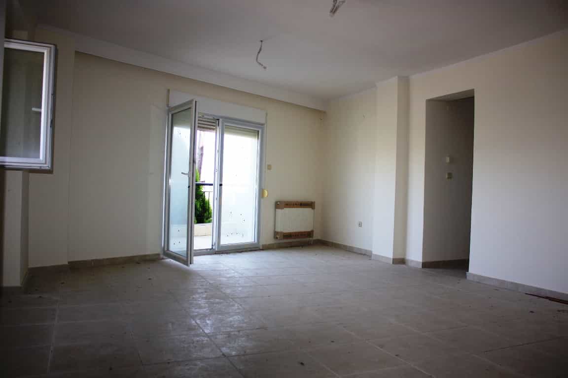 Condominium in Plagiari, Kentriki Makedonia 10807327