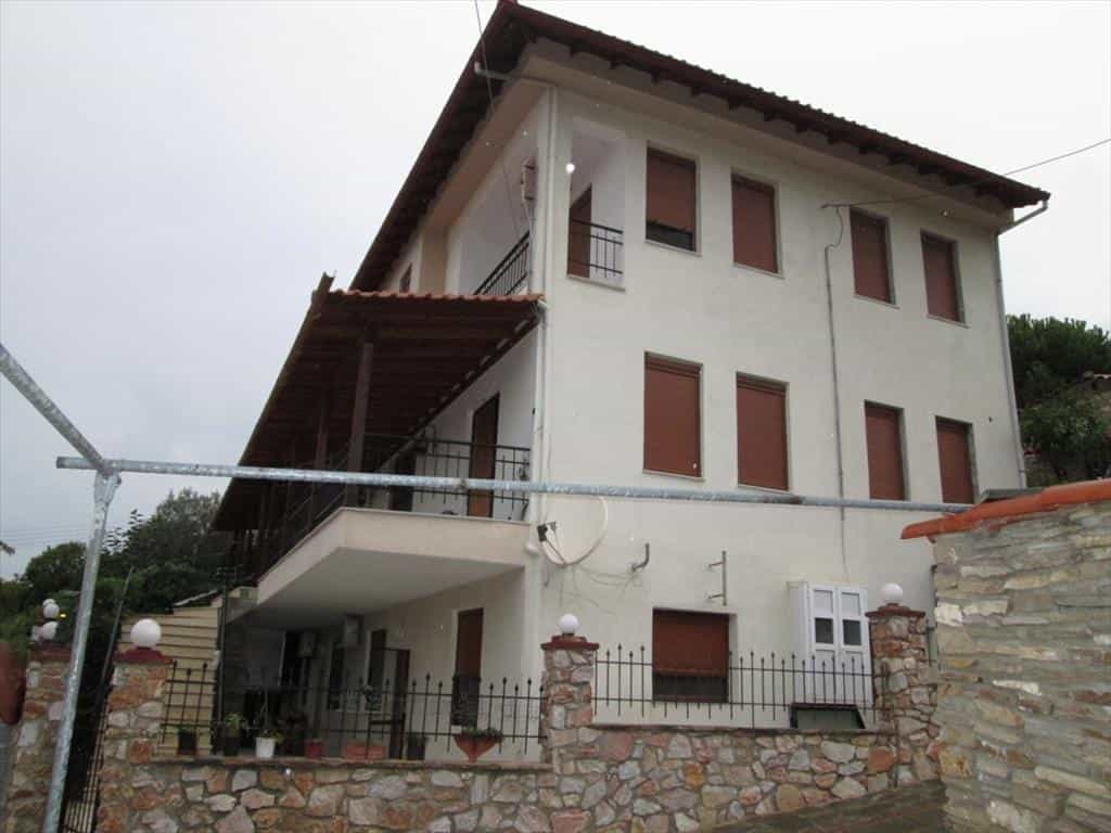 房子 在 尼基蒂, 肯特里基马其顿 10807341
