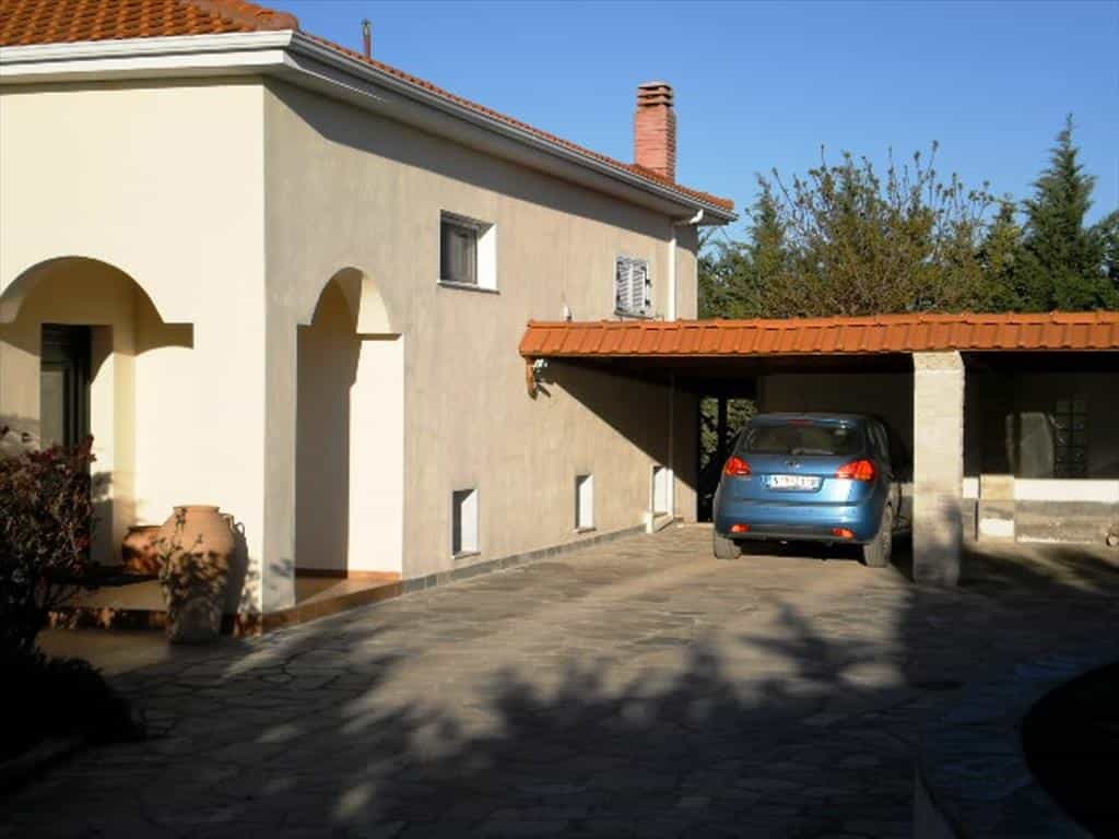 Dom w Trilofo, Kentriki Makedonia 10807352