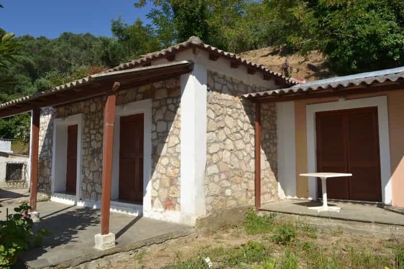rumah dalam Kerkyra, Ionia Nisia 10807703
