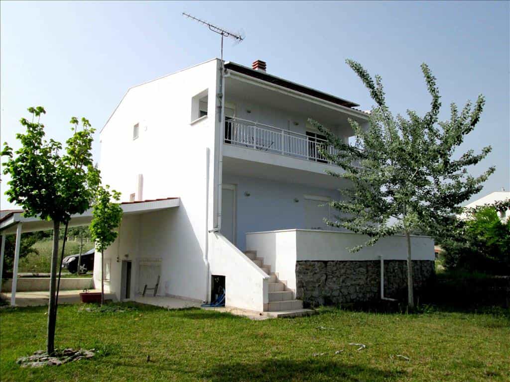 Dom w Gerakiniego, Kentriki Makedonia 10807923