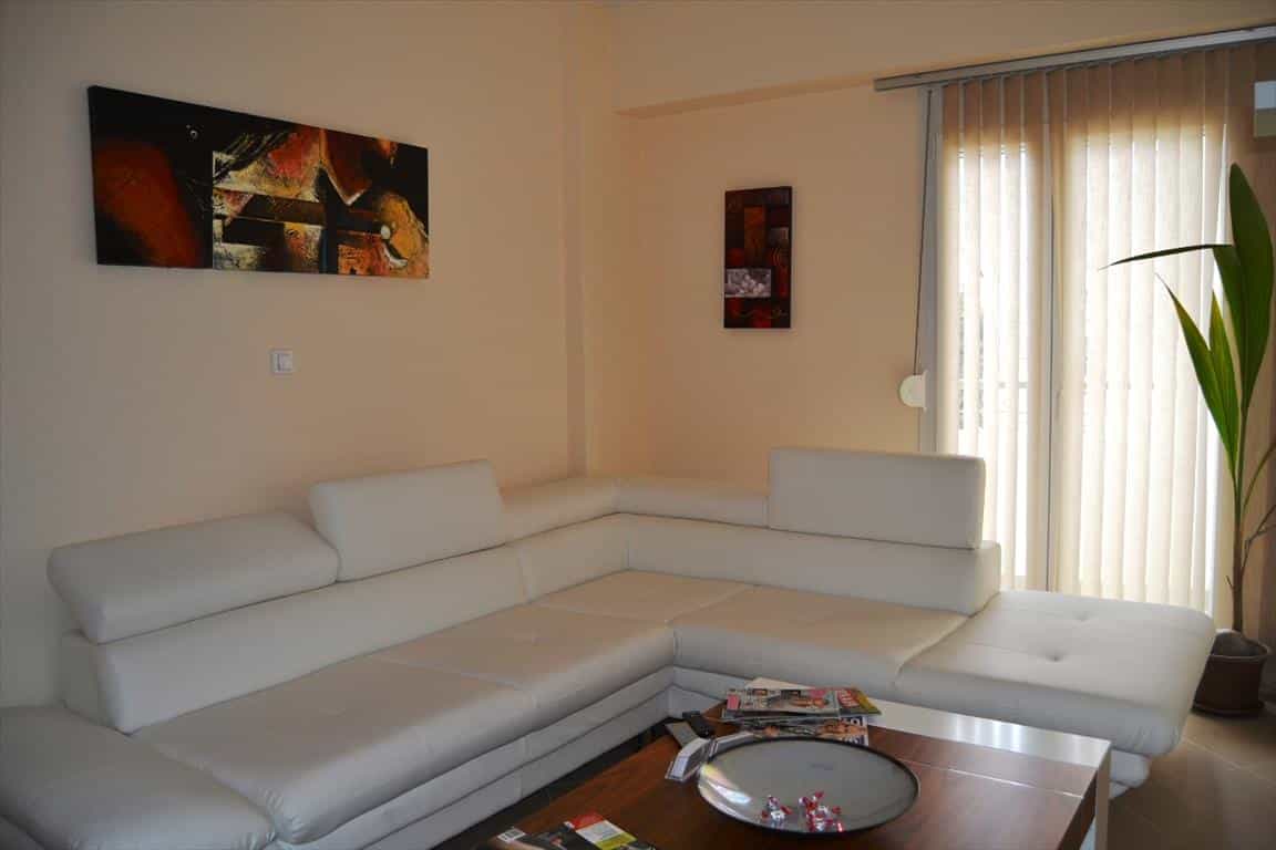 公寓 在 Polygyros, Kentriki Makedonia 10808234