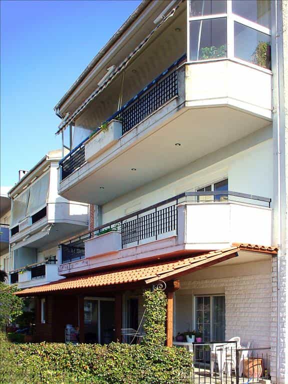 Condominium dans Néo Rysi, Kentriki Macédoine 10808546
