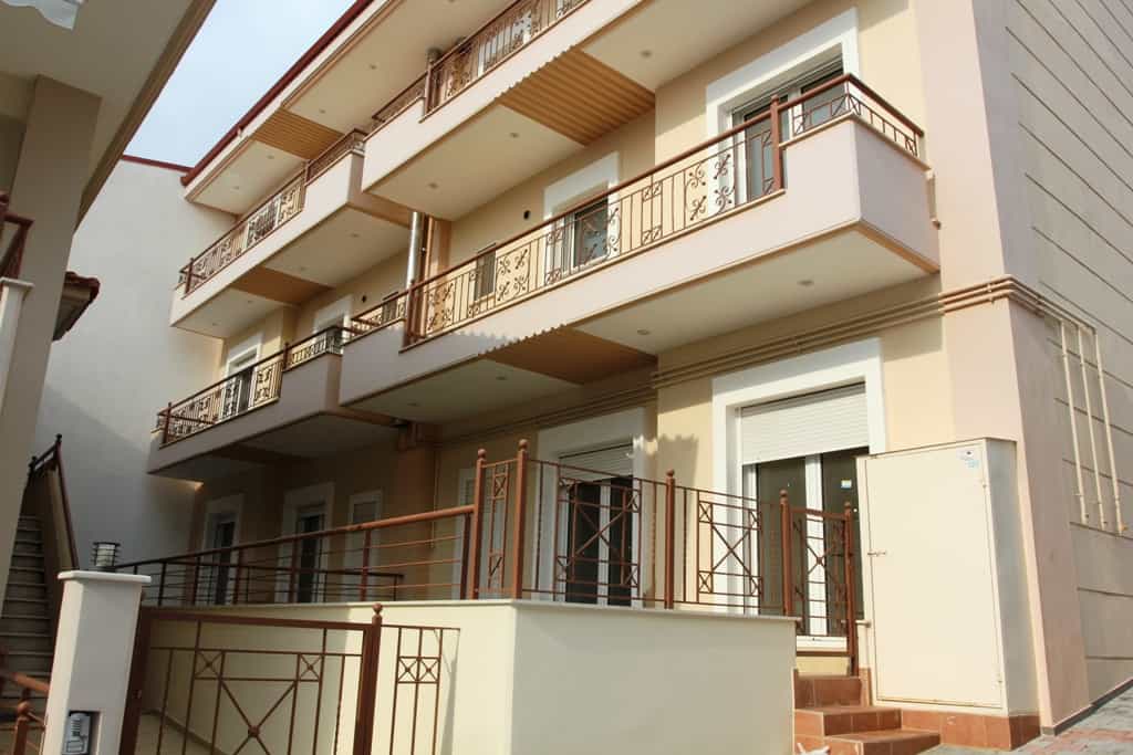 Condominium in Filyro, Kentriki Makedonia 10808552