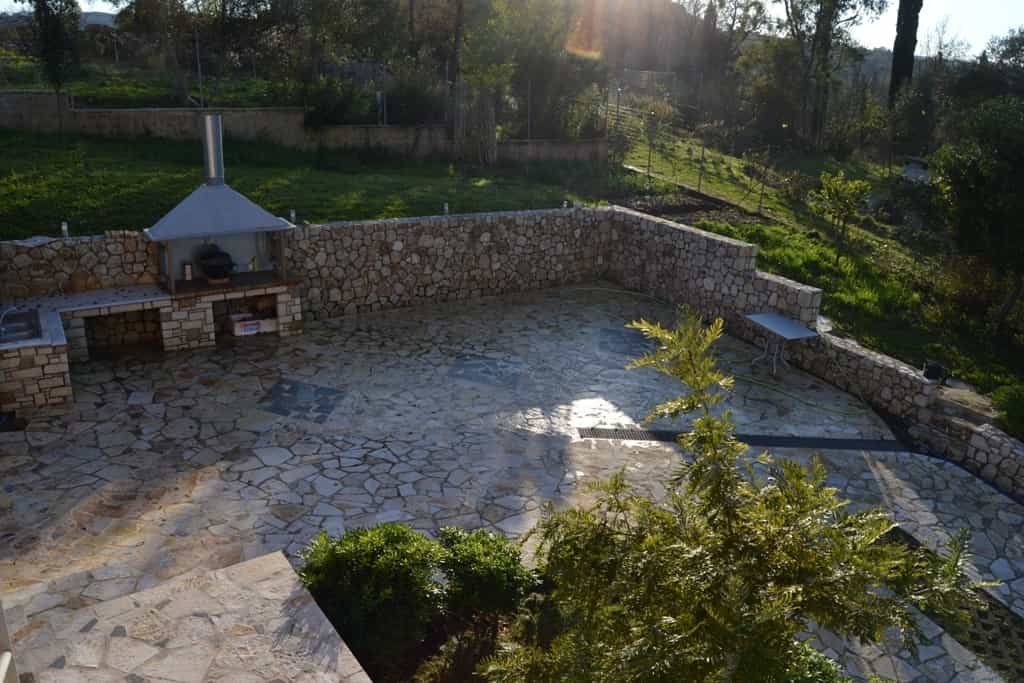 жилой дом в Agios Markos, Ionia Nisia 10808660