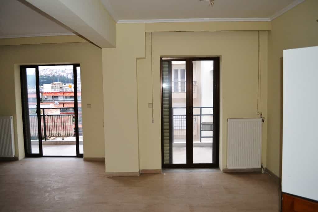 Condominium in Filyro, Kentriki Makedonia 10808665
