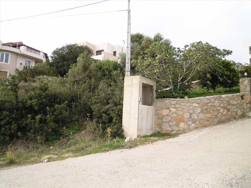 Tanah dalam Agios Nikolaos, Kriti 10808720