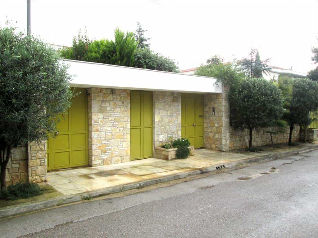 House in Agios Stefanos,  10808797