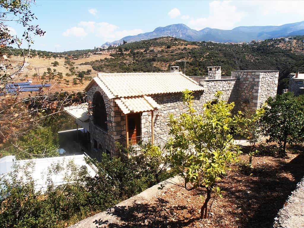 House in Kalamata, Peloponnisos 10808954