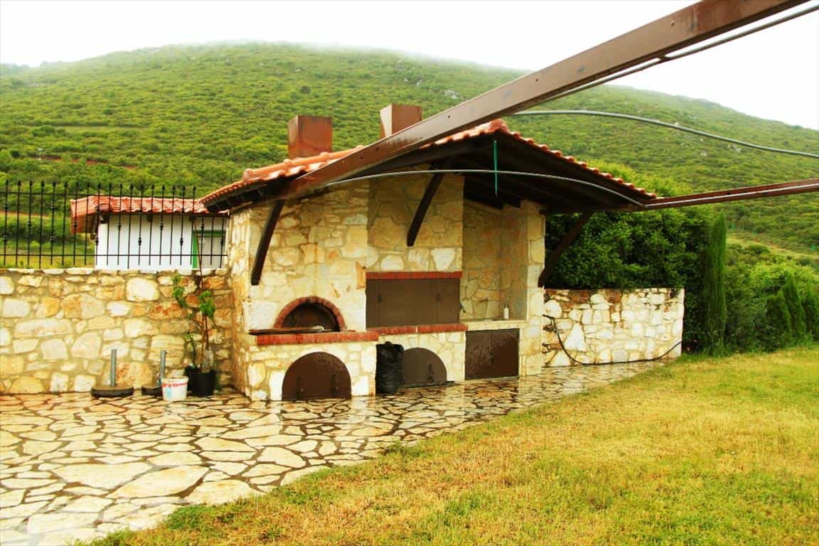 房子 在 Polygyros, Kentriki Makedonia 10809306