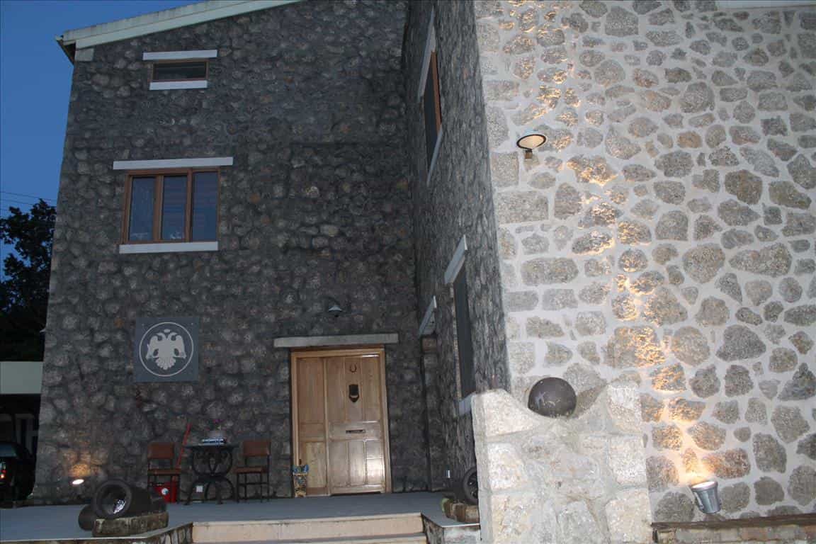 жилой дом в Mantouki, Ionia Nisia 10809525