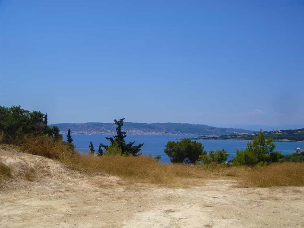 Tanah dalam Agios Andreas, Peloponnisos 10809546