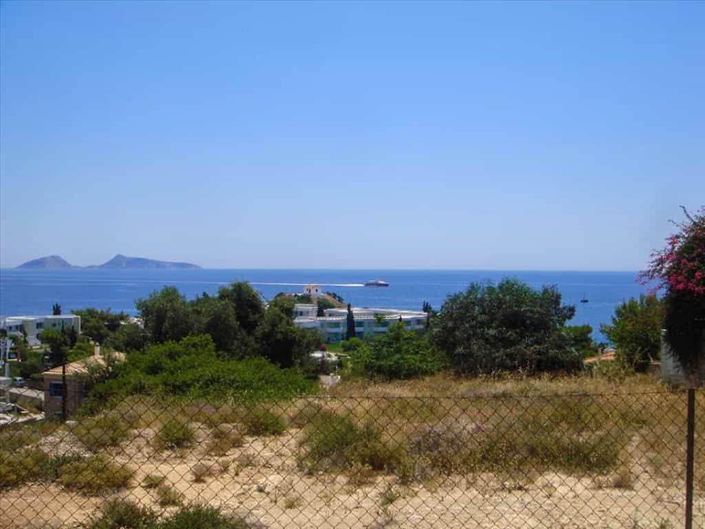 Tanah dalam Agios Andreas, Peloponnisos 10809546