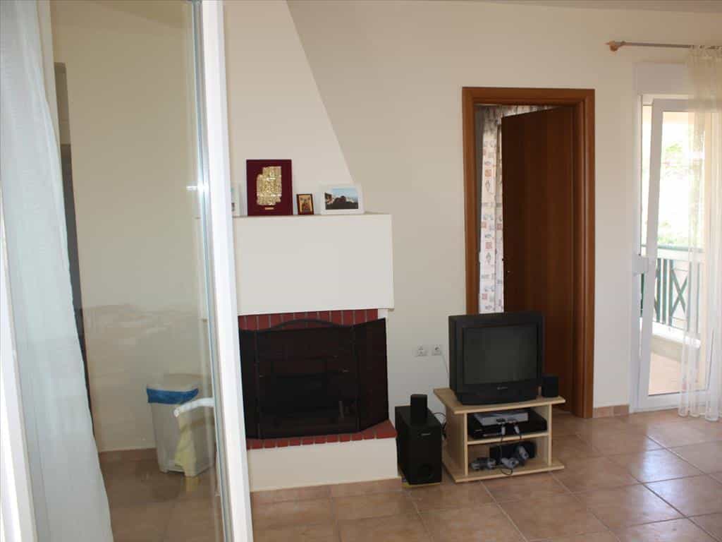 Condominium in Kassandreia, Kentriki Makedonia 10809966