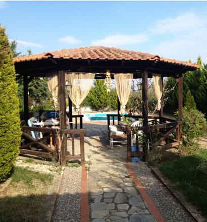 casa en Nea Potéidaia, Kentriki Macedonia 10809976
