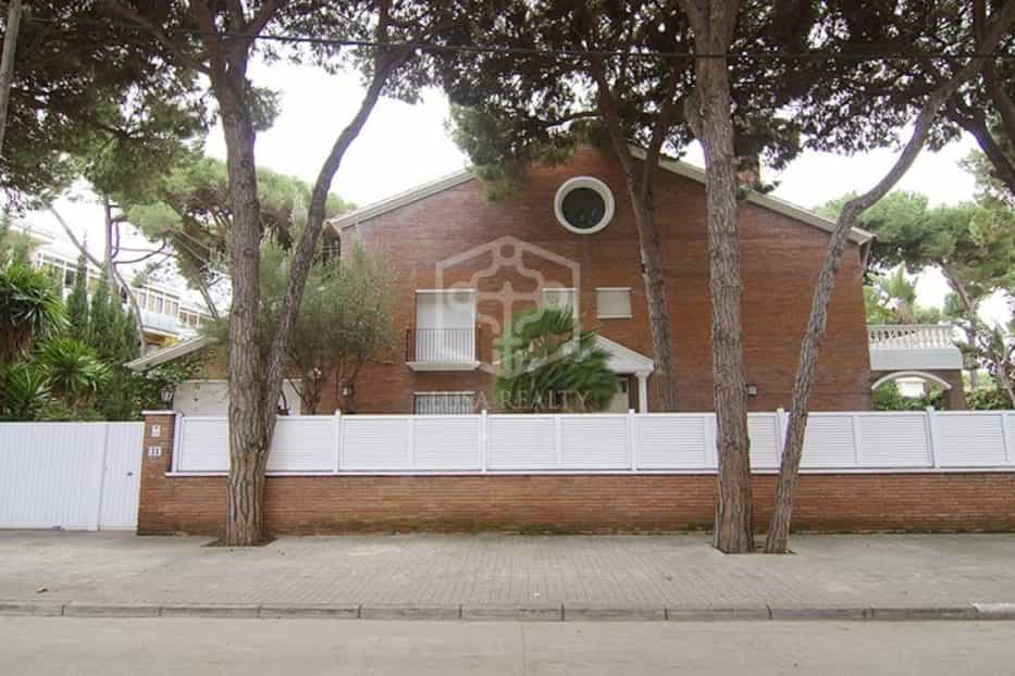 House in Castelldefels, Catalunya 10810377