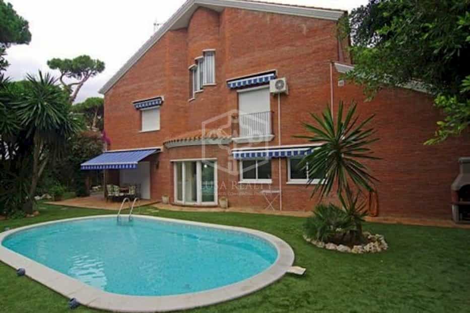House in Castelldefels, Catalunya 10810377