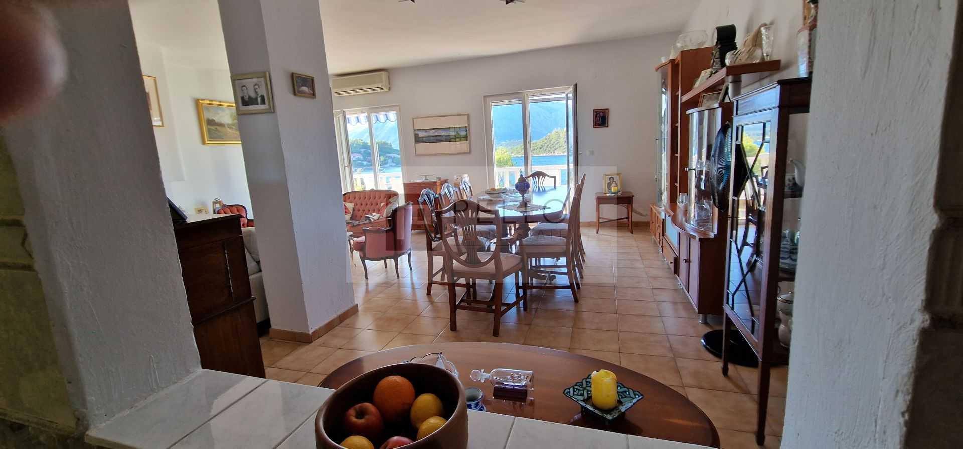 σπίτι σε Lumbarda, Dubrovnik-Neretva County 10810443