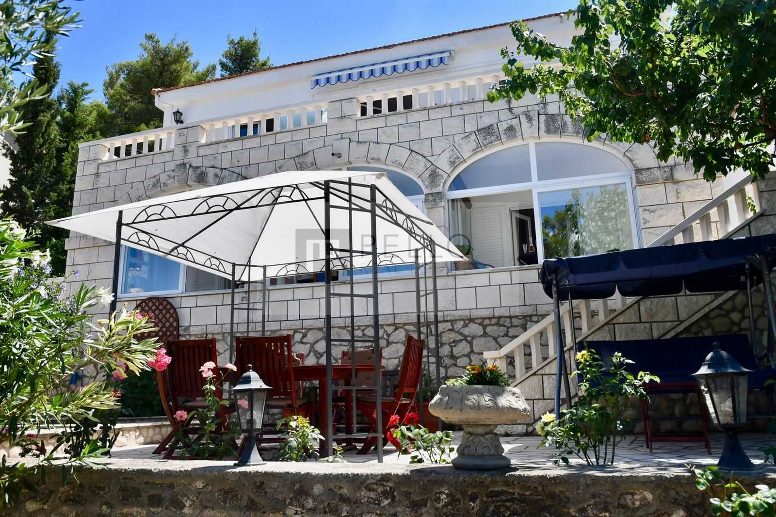 жилой дом в Lumbarda, Dubrovnik-Neretva County 10810443