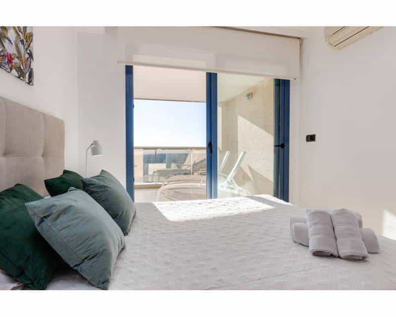Condominium in Altea, Comunidad Valenciana 10810672