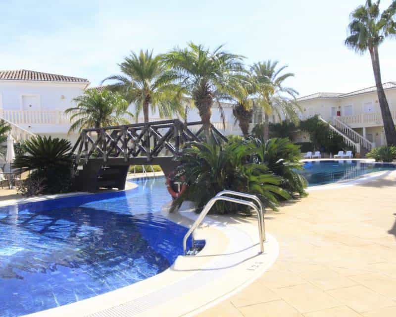 Condominium in Benisa, Comunidad Valenciana 10810853