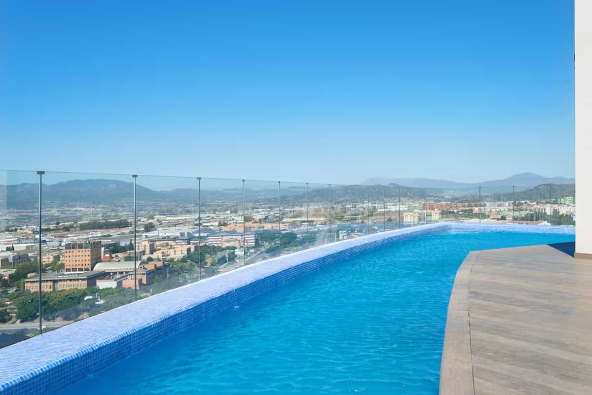 Condominium in Malaga, Andalusia 10811335