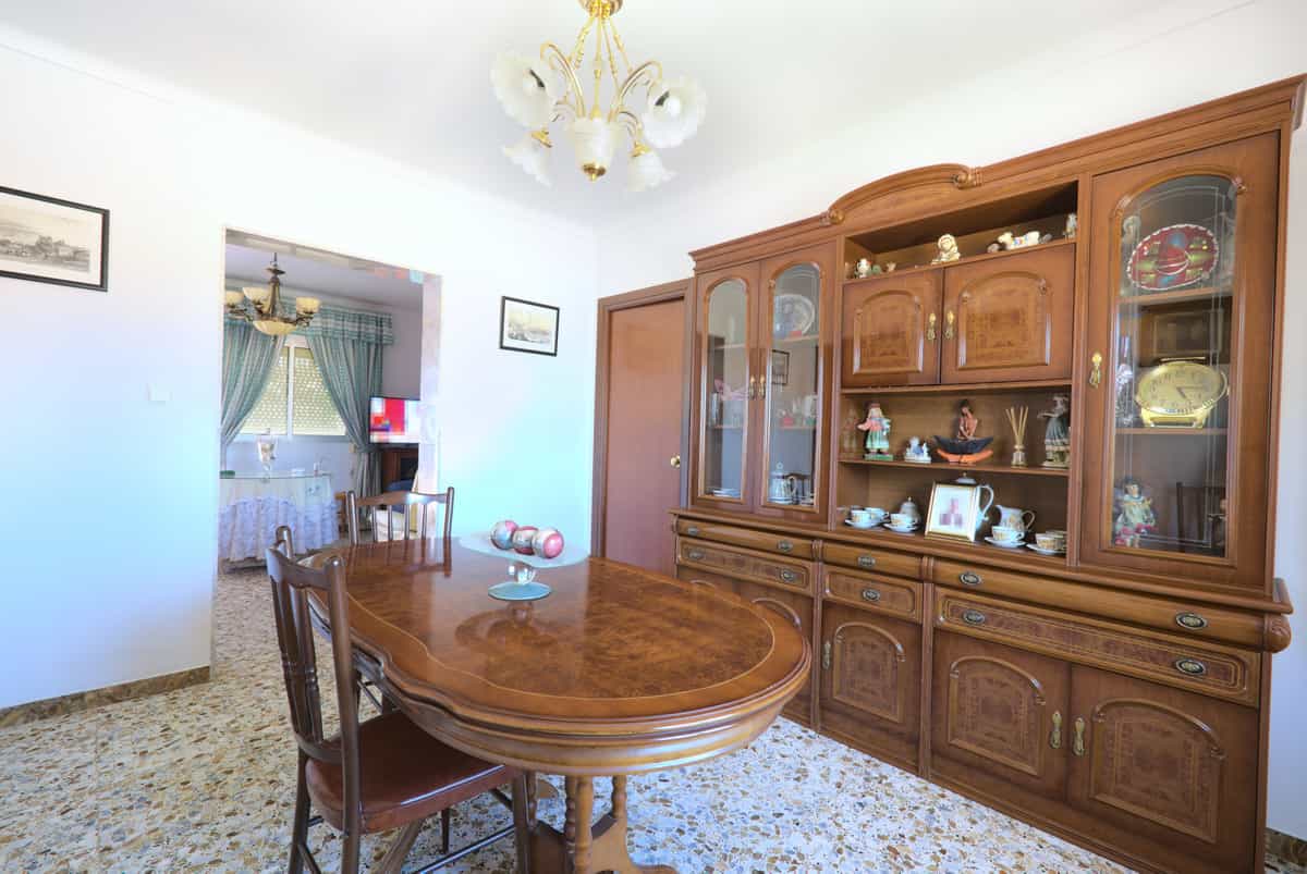 Huis in Velez-Malaga, Andalusië 10811341